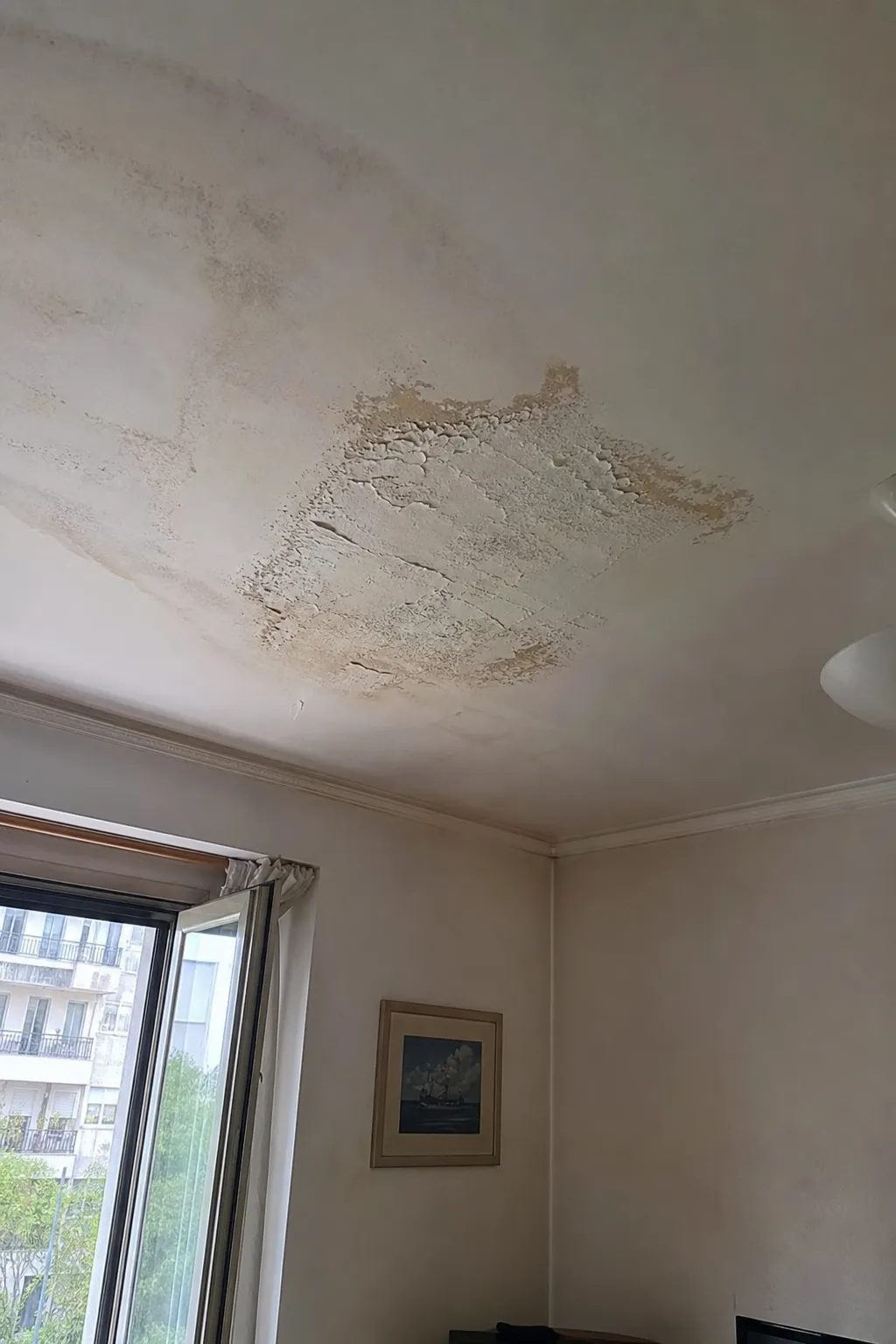 Dégât des eaux entre voisins dans une copropriété du 93